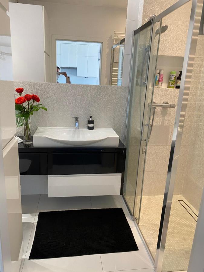 Apartament Winnica Torun Bagian luar foto